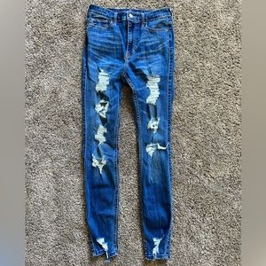 Hollister Size 5R Ultra High Rise Super Skinny Jeans w27 l30